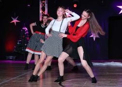 Showballett Formel I Weihnachtsrevue 2023 03